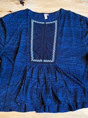 Anthropology Pilcro Navy Blue Embroidered Peplum Top